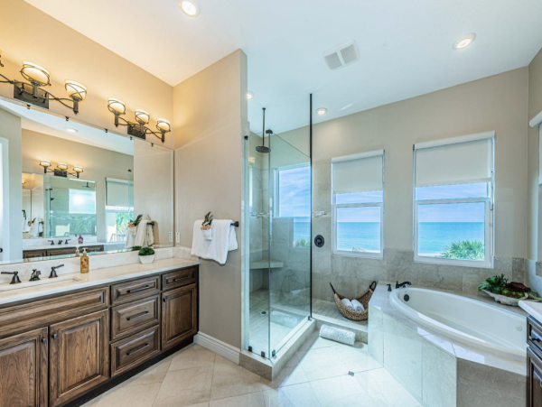 Treasure Island 6 Bedroom Home Pool & Views